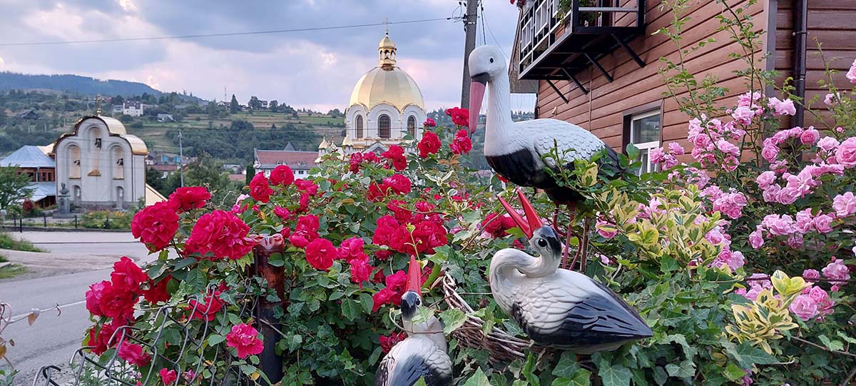  Flower estate